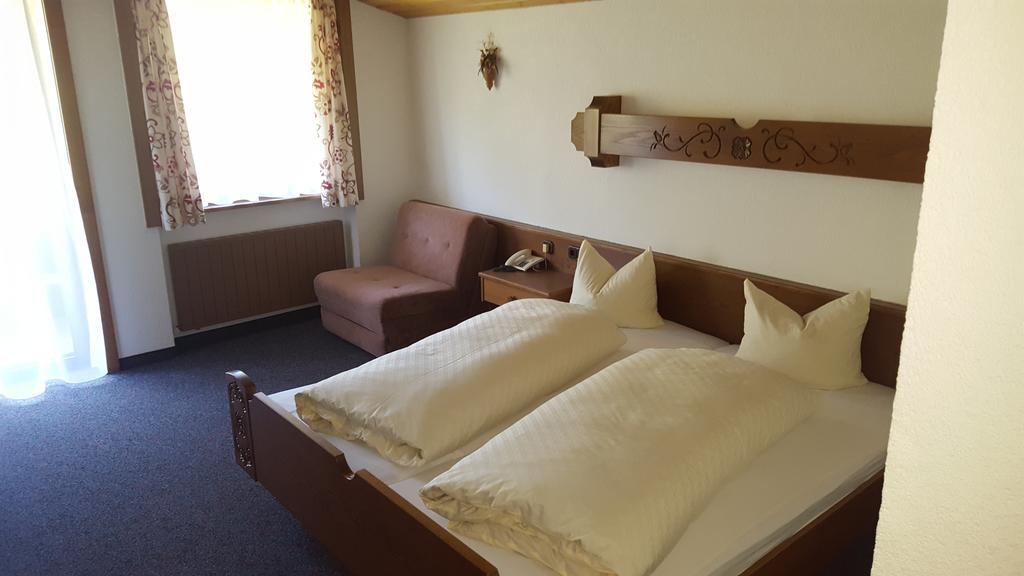 Hotel Garni Warth  Exterior photo